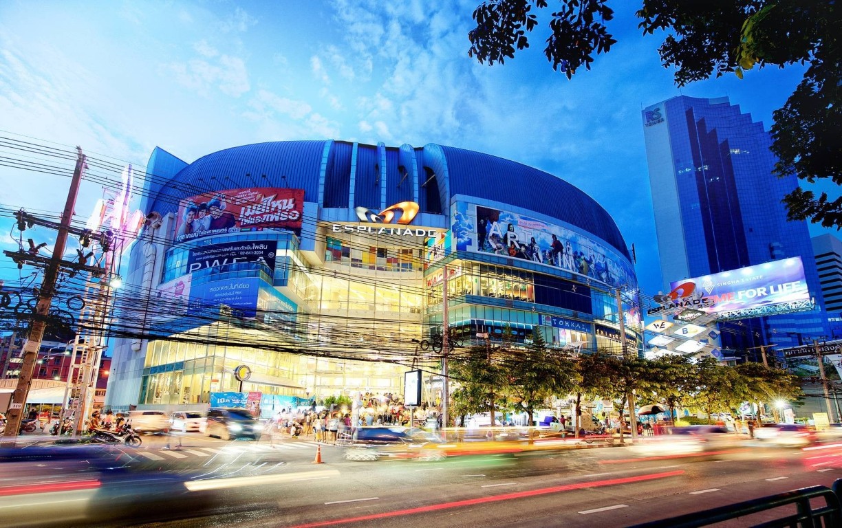 Esplanade Ratchadapisek Bangkok